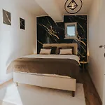 Theluxpenthousebugojno *