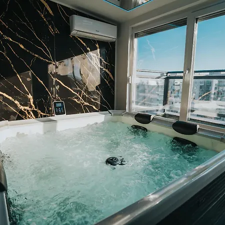 Theluxpenthousebugojno