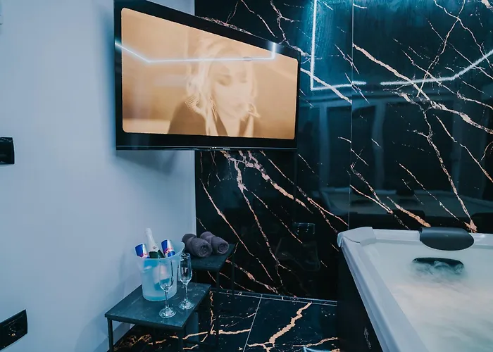 Theluxpenthousebugojno